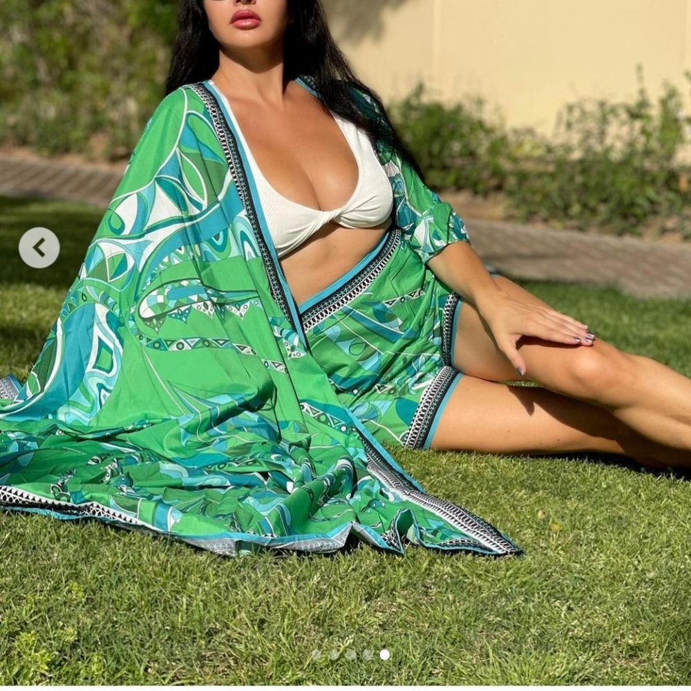 Abstract print long loose cardigan  shorts 2 pieces
